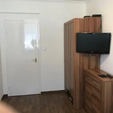 Xenia Apartment